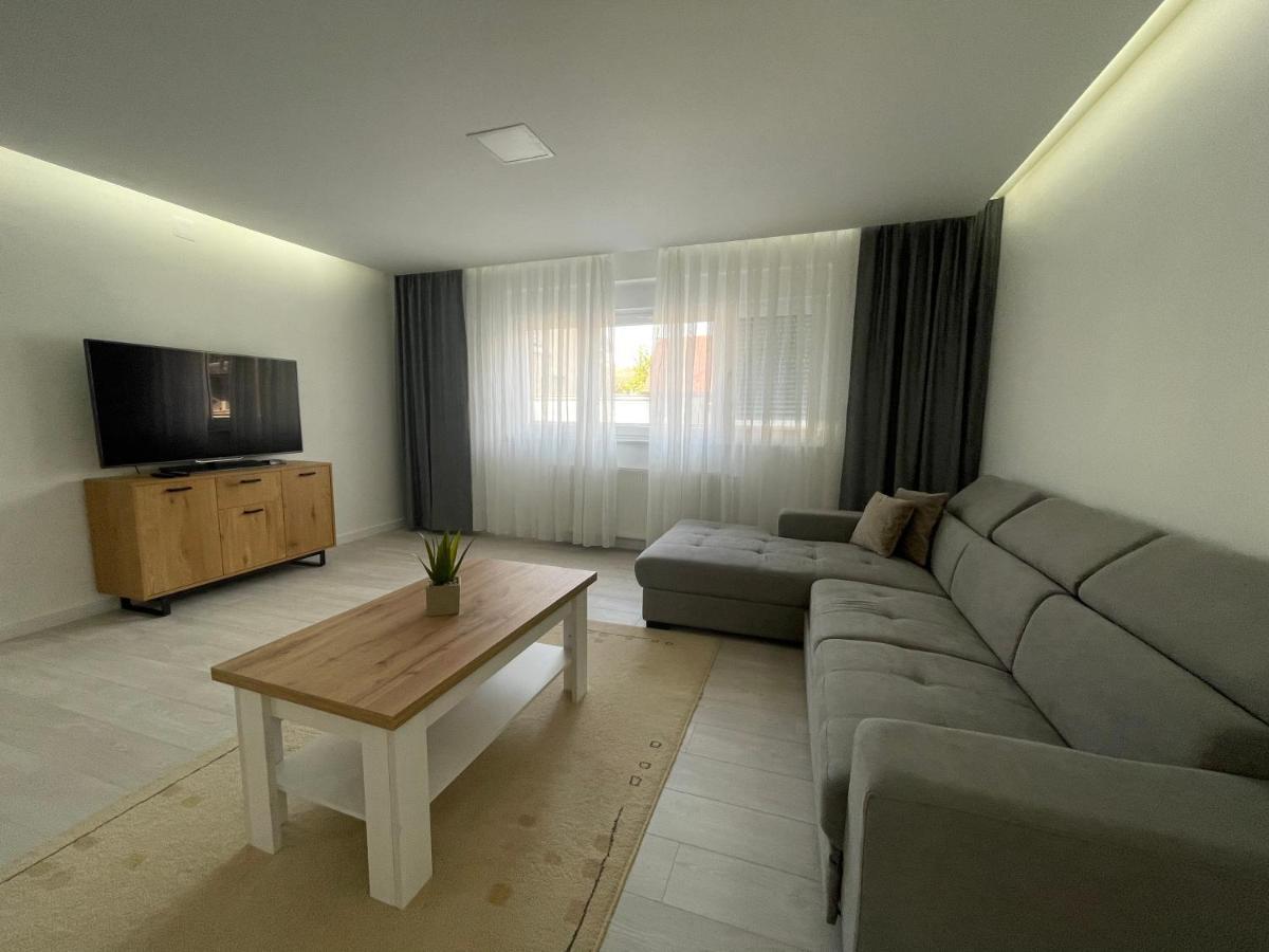 Rozi Apartments Zagreb Exteriör bild